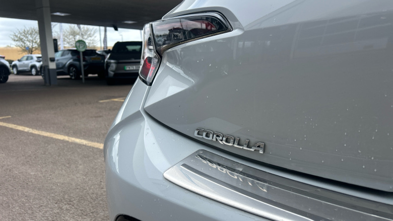 Toyota Corolla 2.0 VVT-i Hybrid GR Sport 5dr CVT Hybrid Hatchback